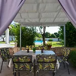 Stone House Furlani With A Lovely Garden بيت للعطل *