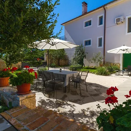 Stone House Furlani With A Lovely Garden Holiday home