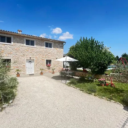 Stone House Furlani With A Lovely Garden Holiday home *