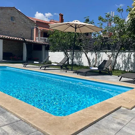 Stone House Furlani With A Lovely Garden Holiday home